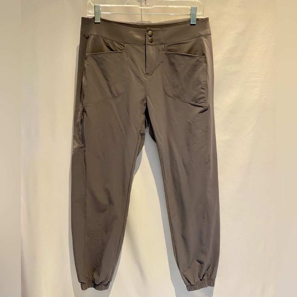 Marmot Gray Adventure Lightweight Athletic Jogger Pants, size 10